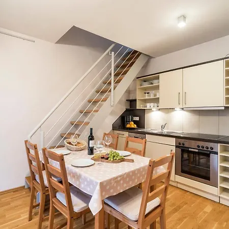 Strandleben 08 - Fritz Grebe Διαμέρισμα Ahrenshoop